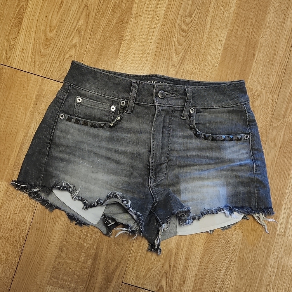 AEO gray studded Vintage Hi-rise Festival shorts sz 2
